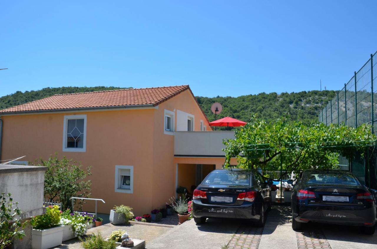 Apartments Lilly - Studio Rijeka Exterior foto